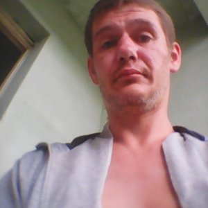 Дмитрий , 40 лет